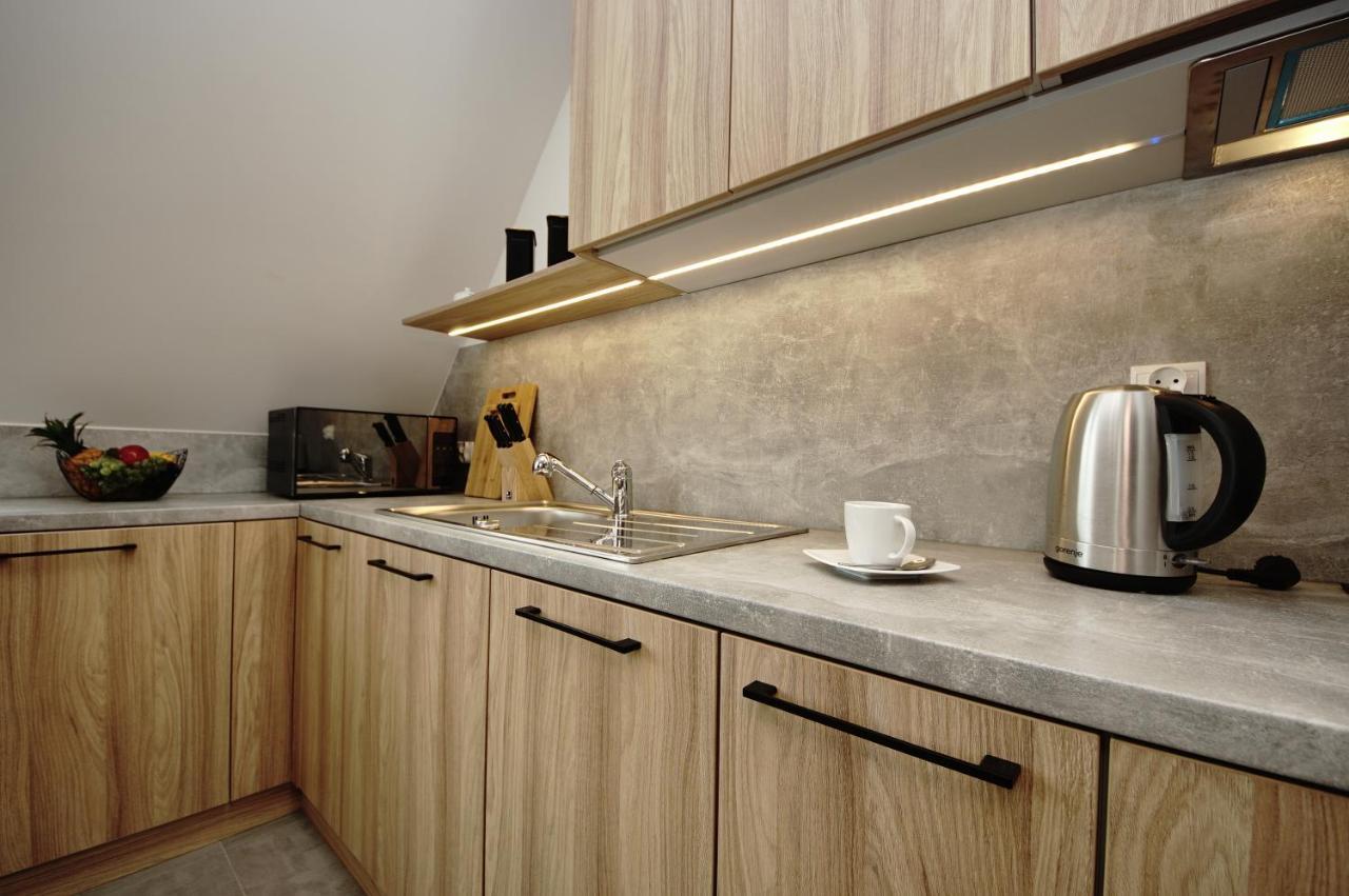 Bh Properties, Apartamenty Teatr Wybrzeze Srodmiescie 格但斯克 外观 照片
