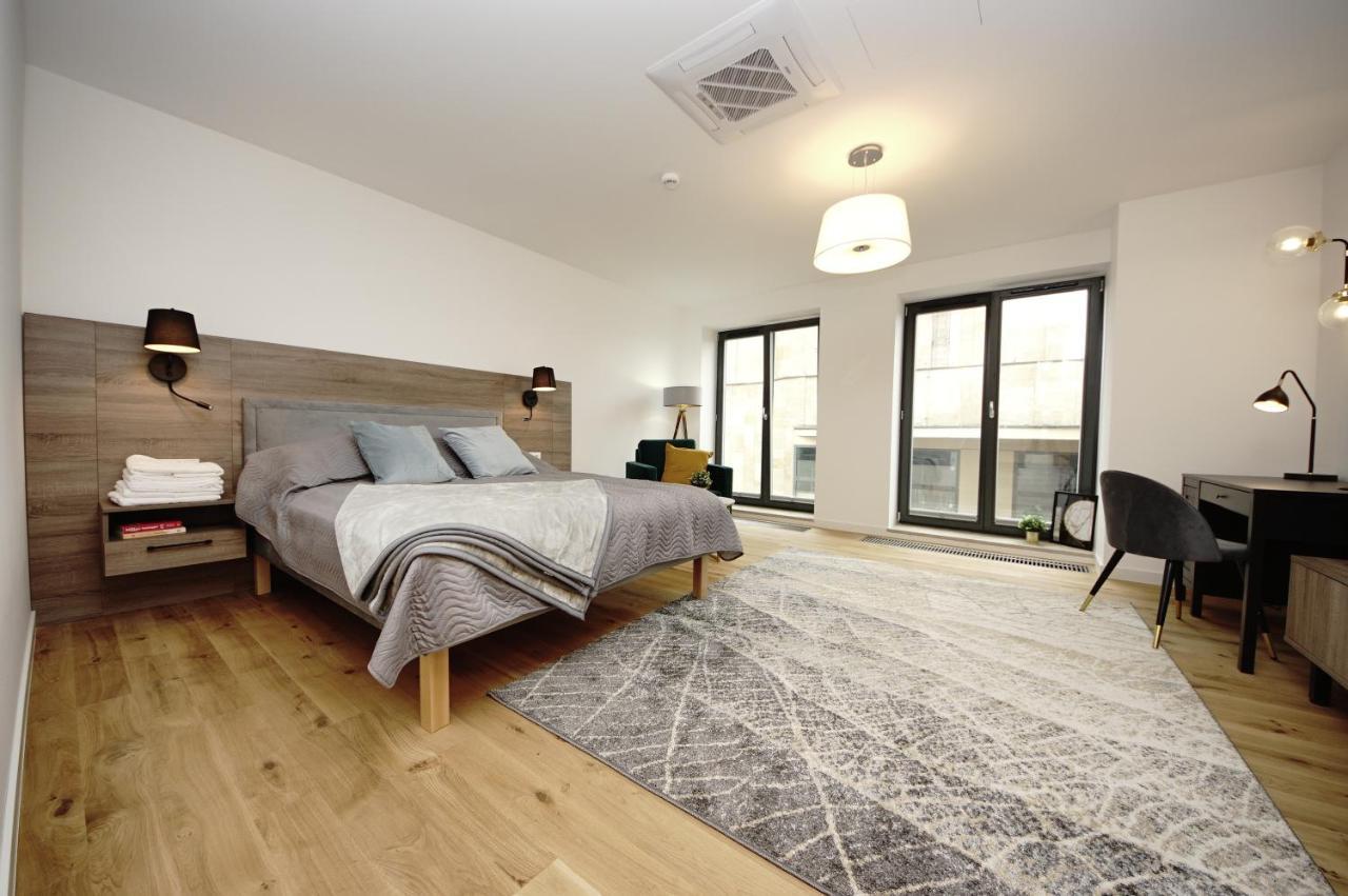 Bh Properties, Apartamenty Teatr Wybrzeze Srodmiescie 格但斯克 外观 照片