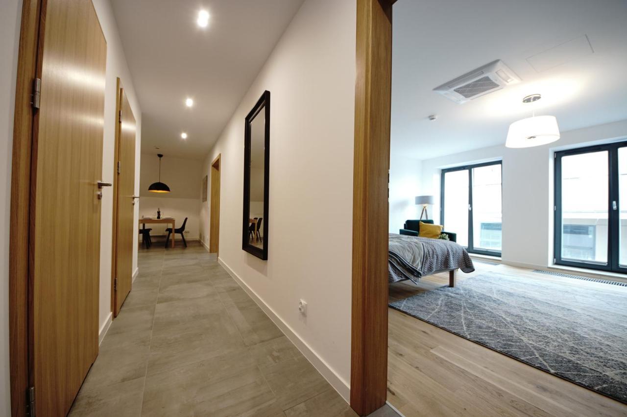 Bh Properties, Apartamenty Teatr Wybrzeze Srodmiescie 格但斯克 外观 照片