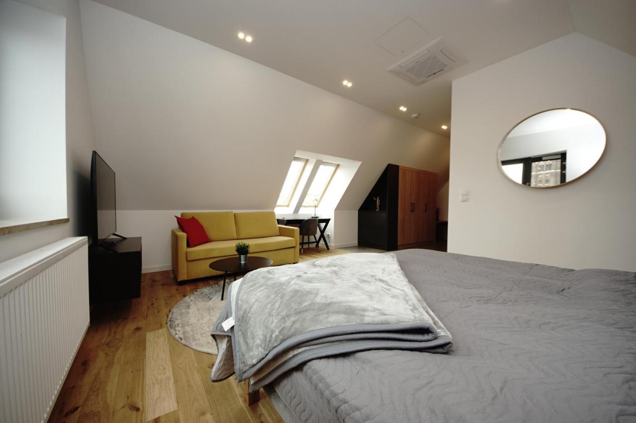 Bh Properties, Apartamenty Teatr Wybrzeze Srodmiescie 格但斯克 外观 照片