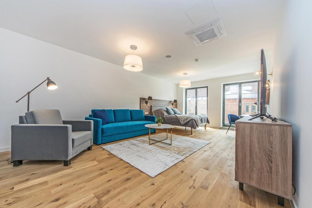 Bh Properties, Apartamenty Teatr Wybrzeze Srodmiescie 格但斯克 外观 照片