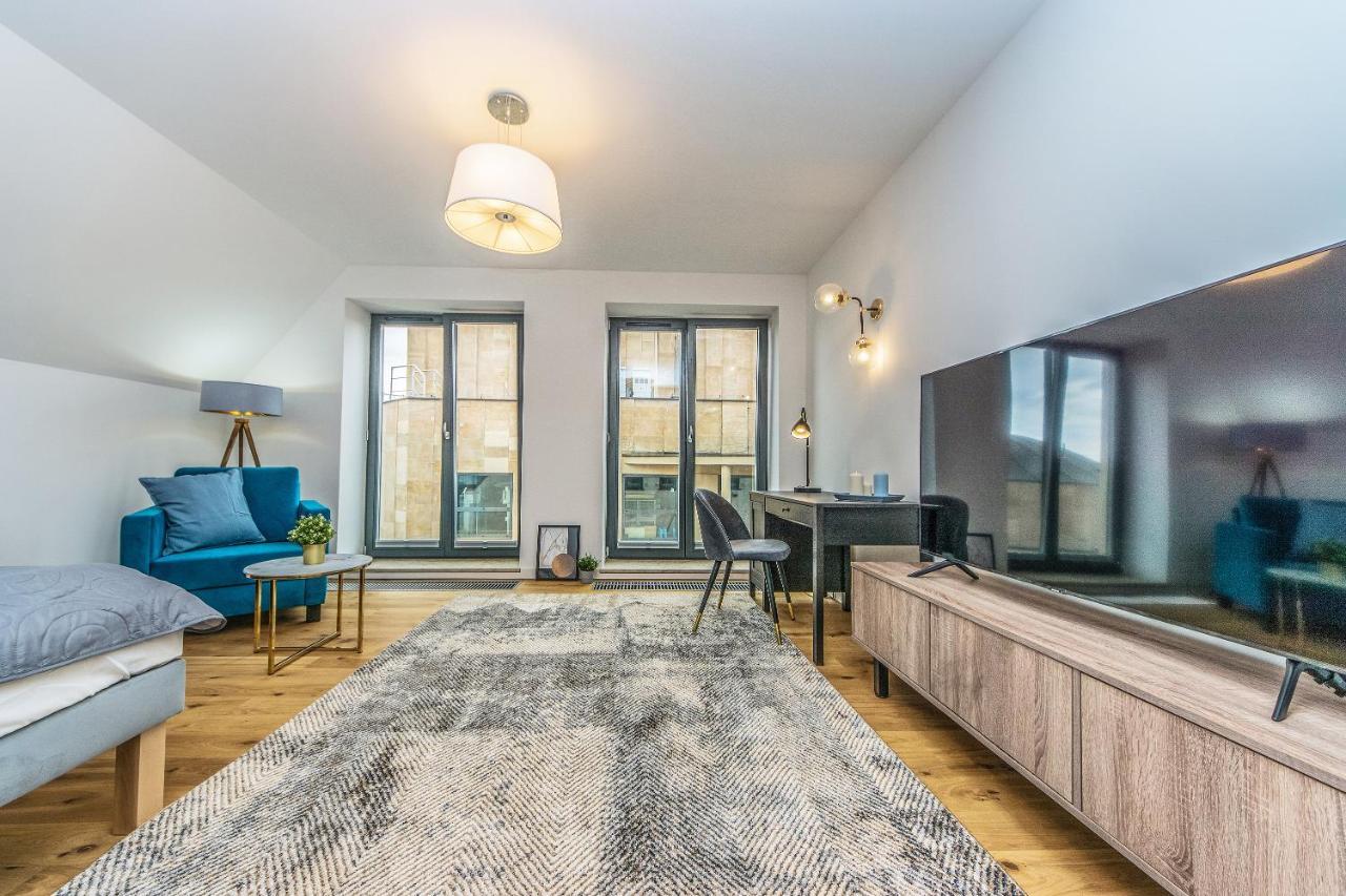 Bh Properties, Apartamenty Teatr Wybrzeze Srodmiescie 格但斯克 外观 照片